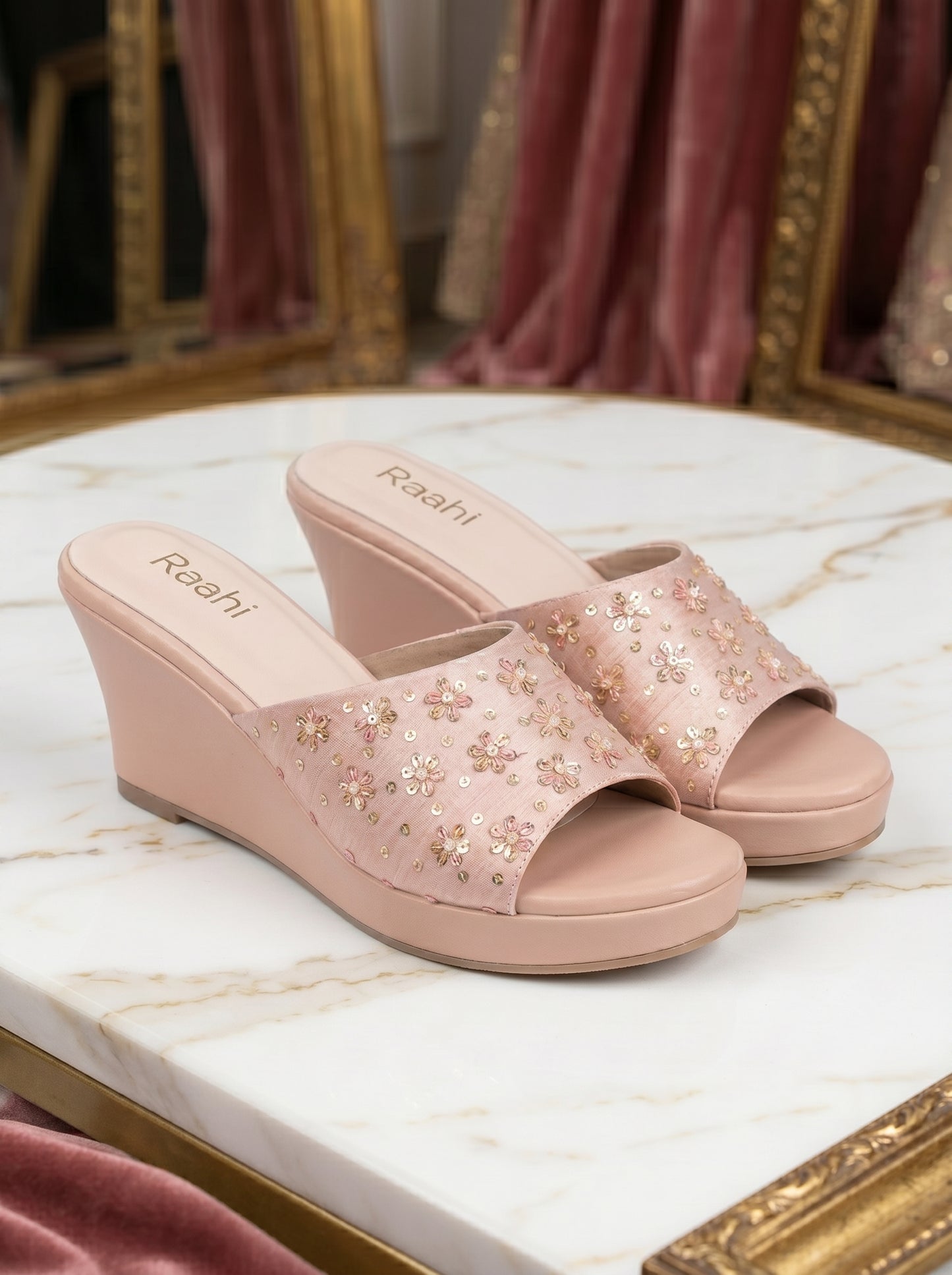 Scattered Flower Wedge