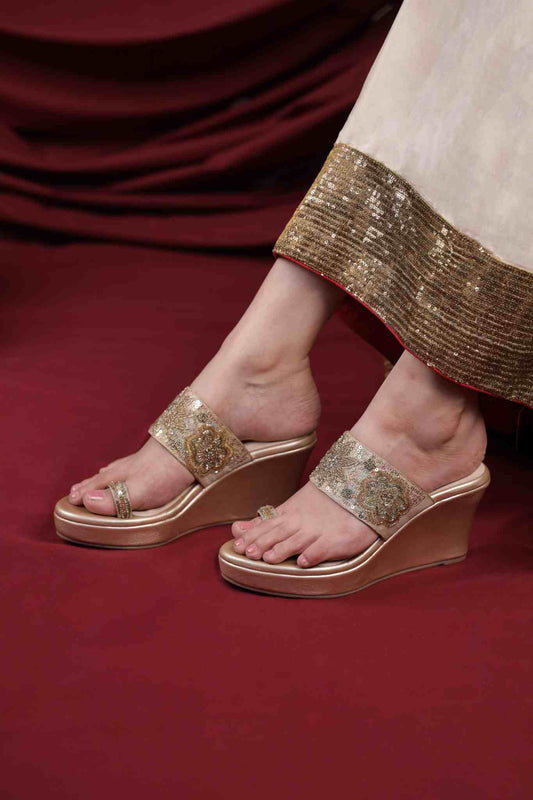 Gold Wedge